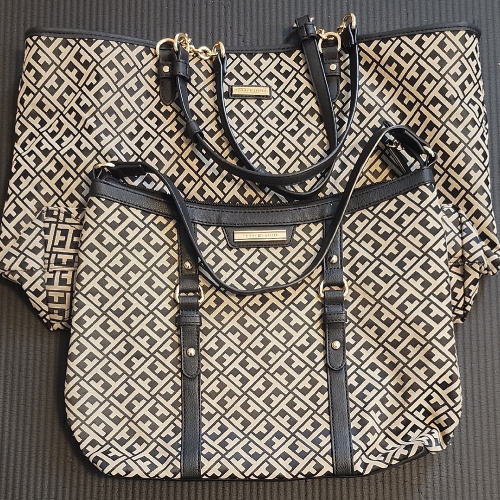 Tommy Hilfiger Nesting Travel Bags